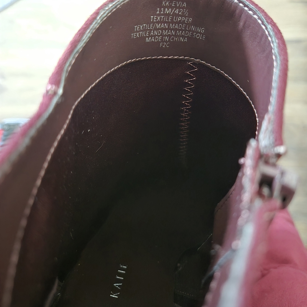 Kelly & Katie Deep Merlot Wine Microsuede Evia Booties Size 11 - Picture 6 of 7